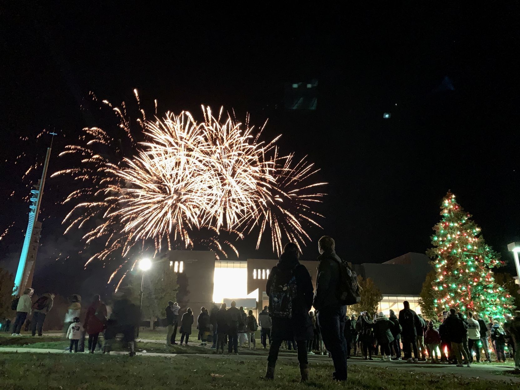 University of Valparaiso Tree Ceremony makes traditions shine